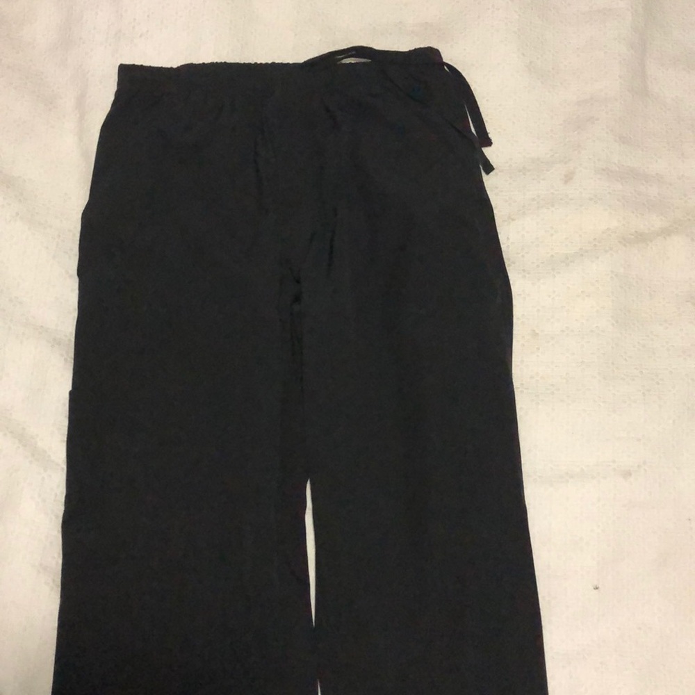 black scrub bottoms